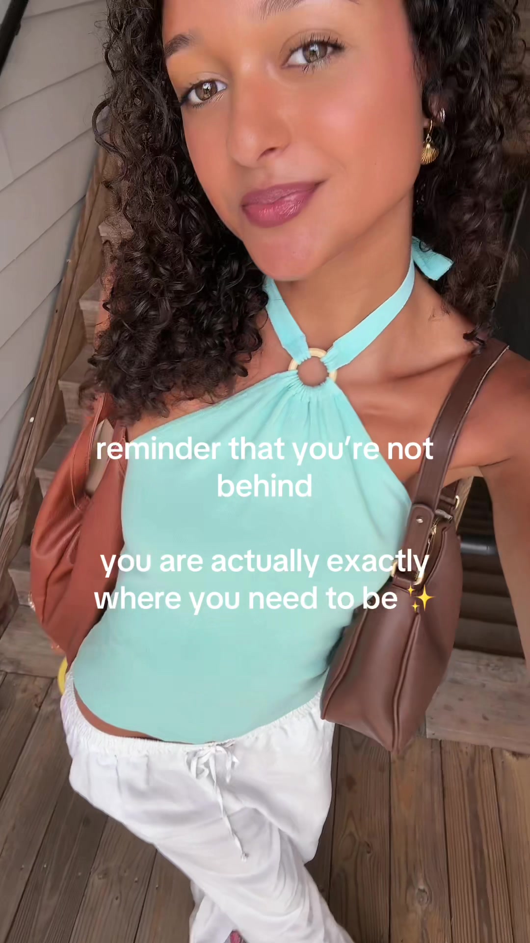@bella!! 🌎✈️ 🌞