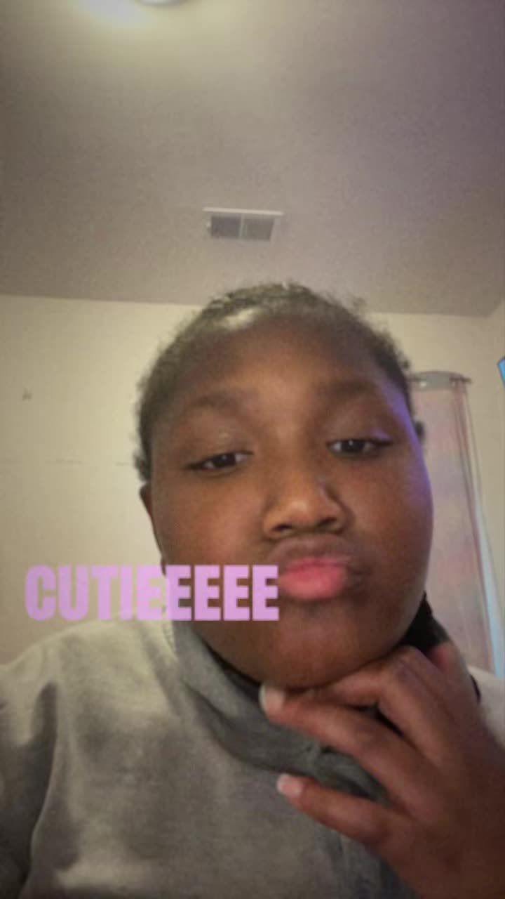 @Pretty Girl a