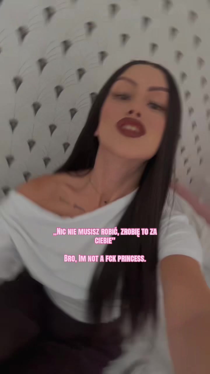 @alastraz_