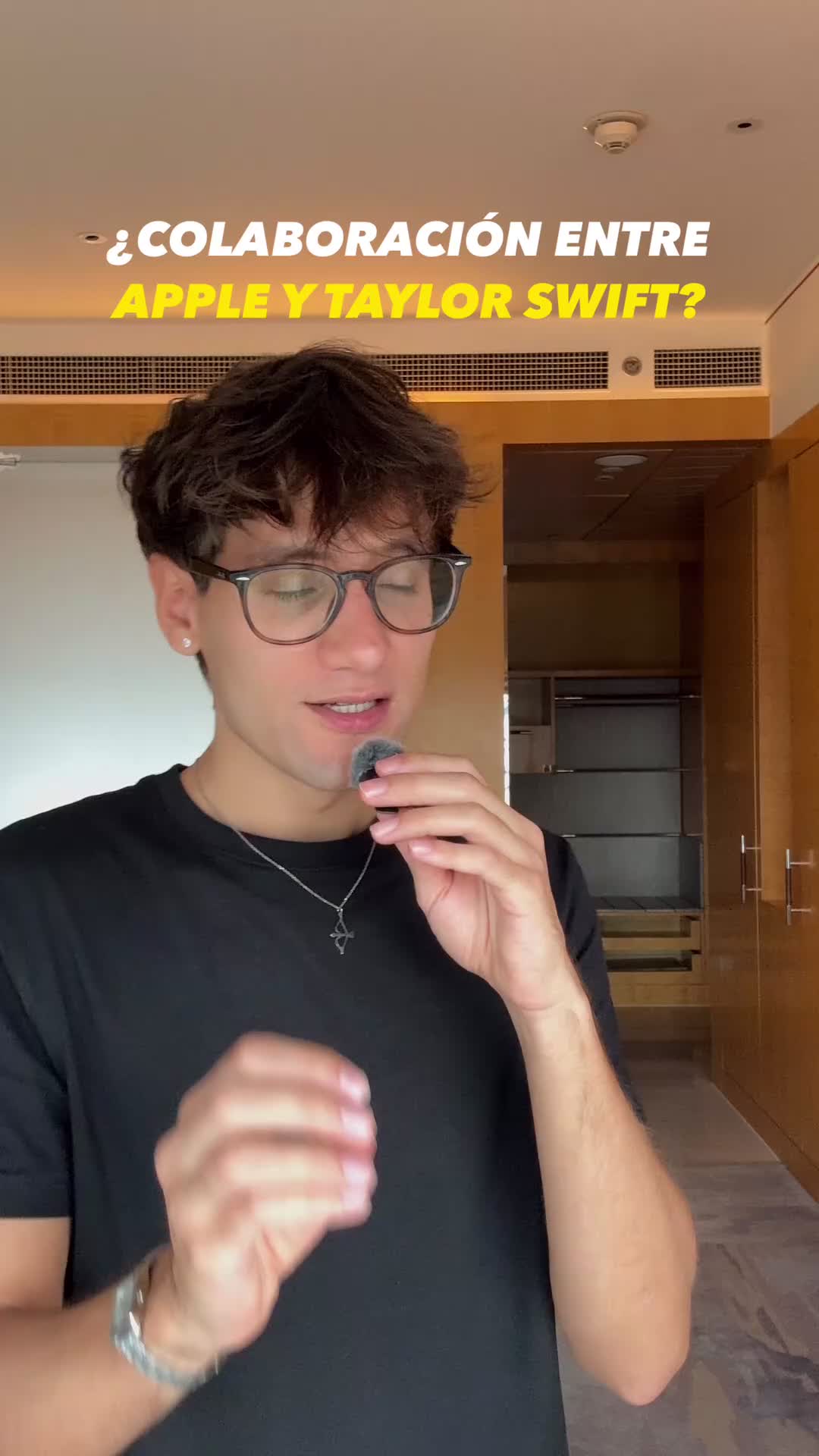 @Hipertextual