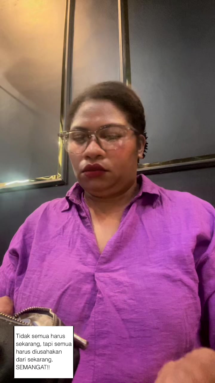 @Mama Glo
