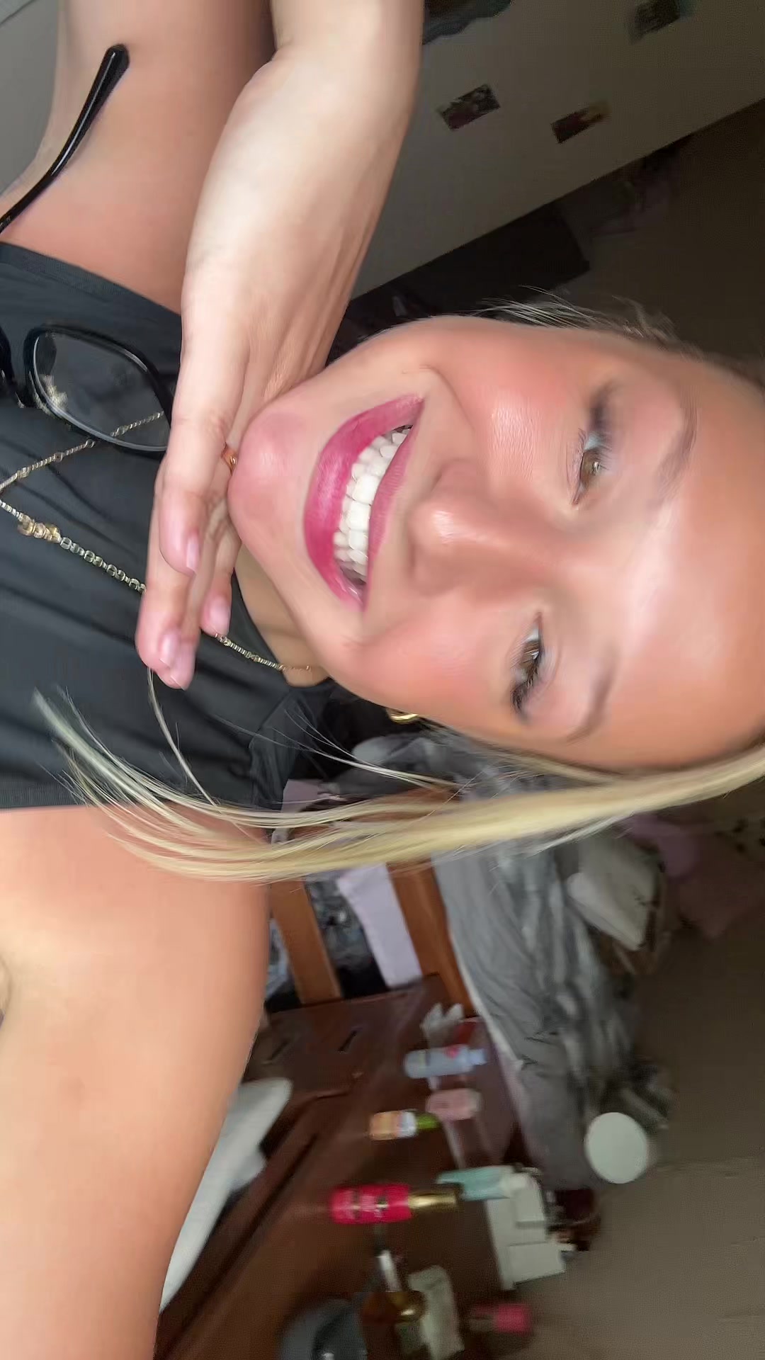 @riley.milausnic
