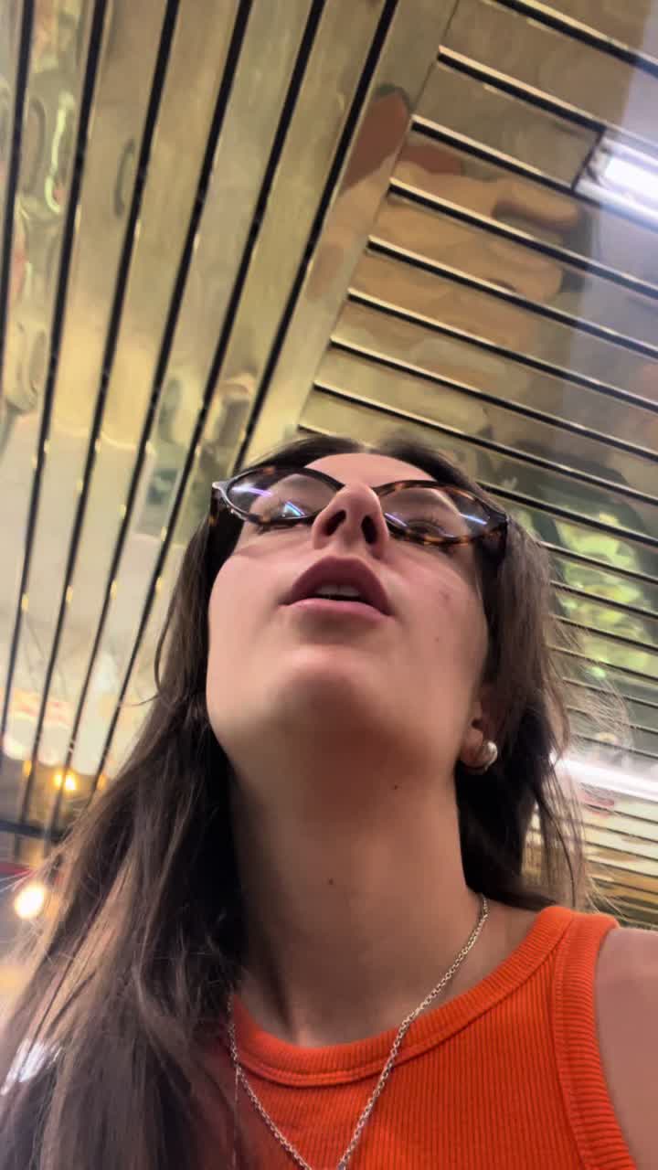 @MARTINA 🇧🇷🇮🇹 in 🇫🇷