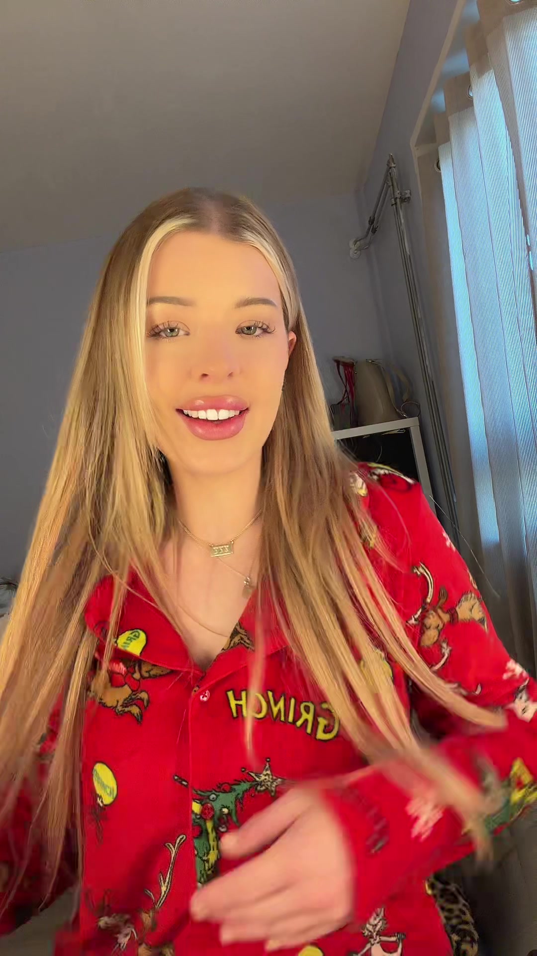 @Loisskye_