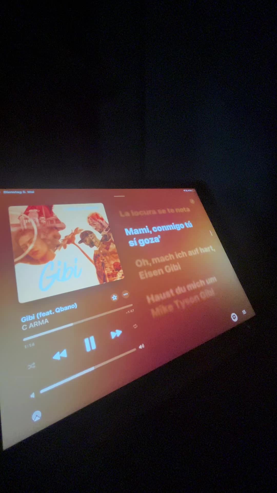 @Applemusik_Lyrics.