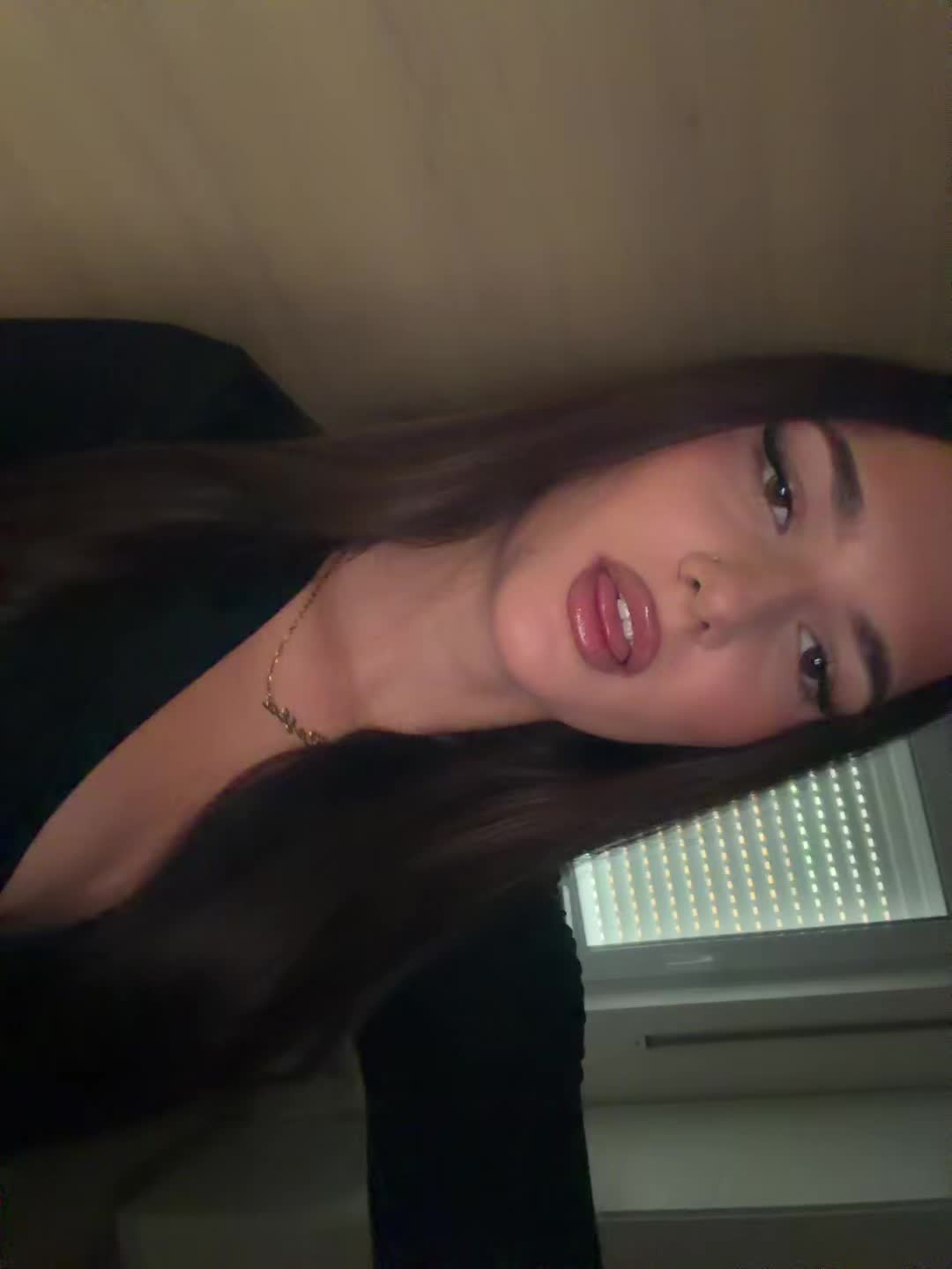 @𝐋𝐕