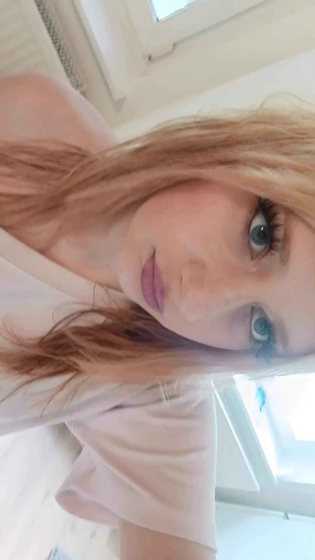 @Hazel_spamacc