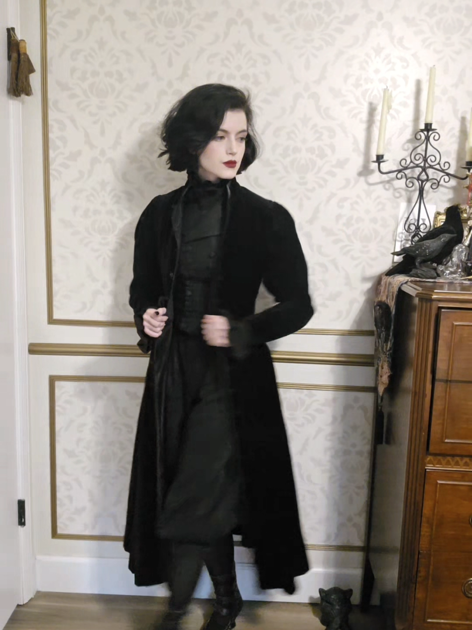 @maudlinoddity