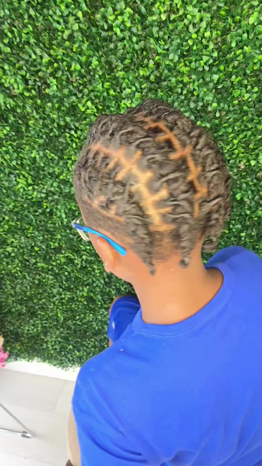 @Mimi the hair stylist