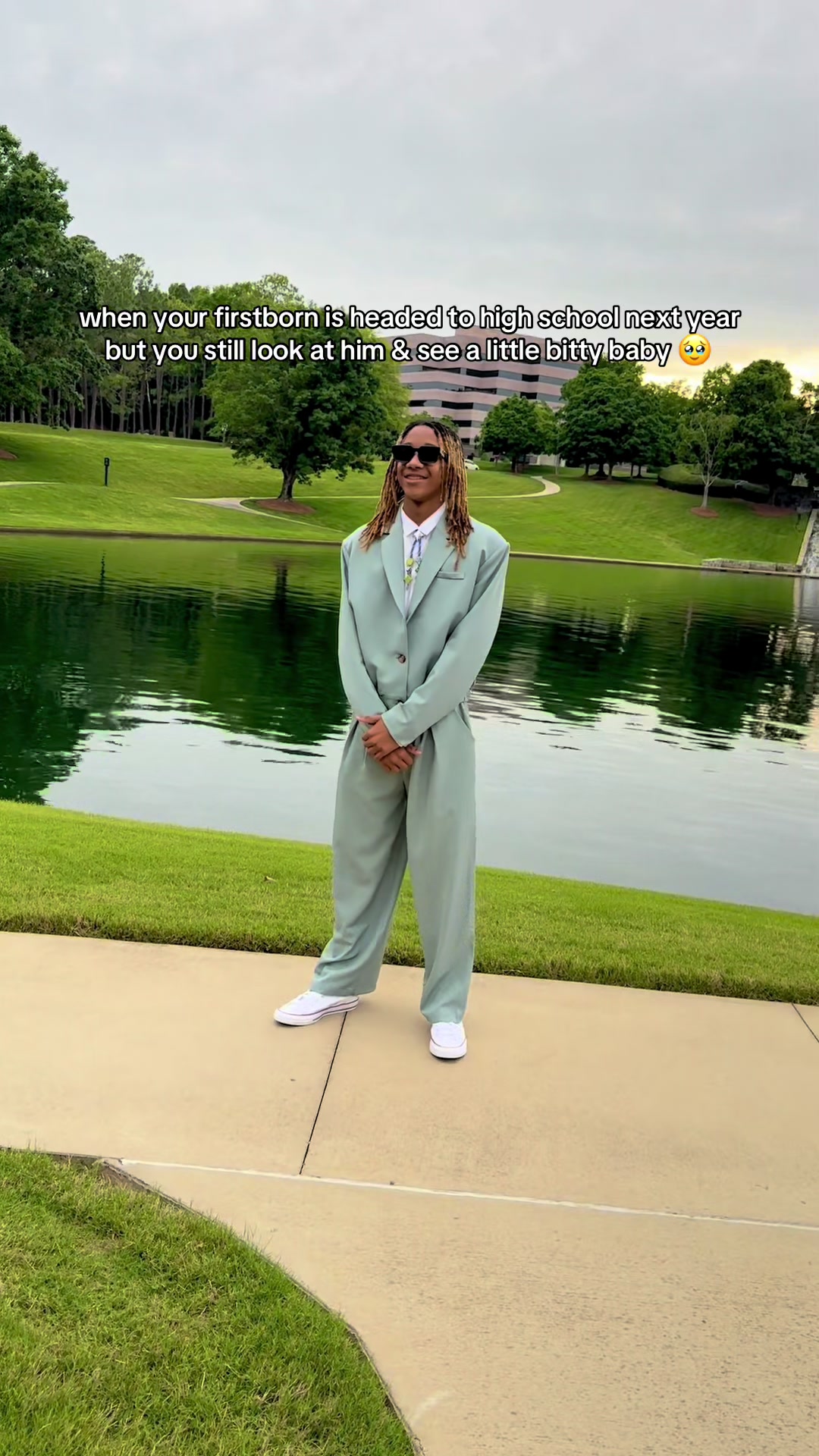 @Mille | Millenial Realtor&reg;🏡🔌