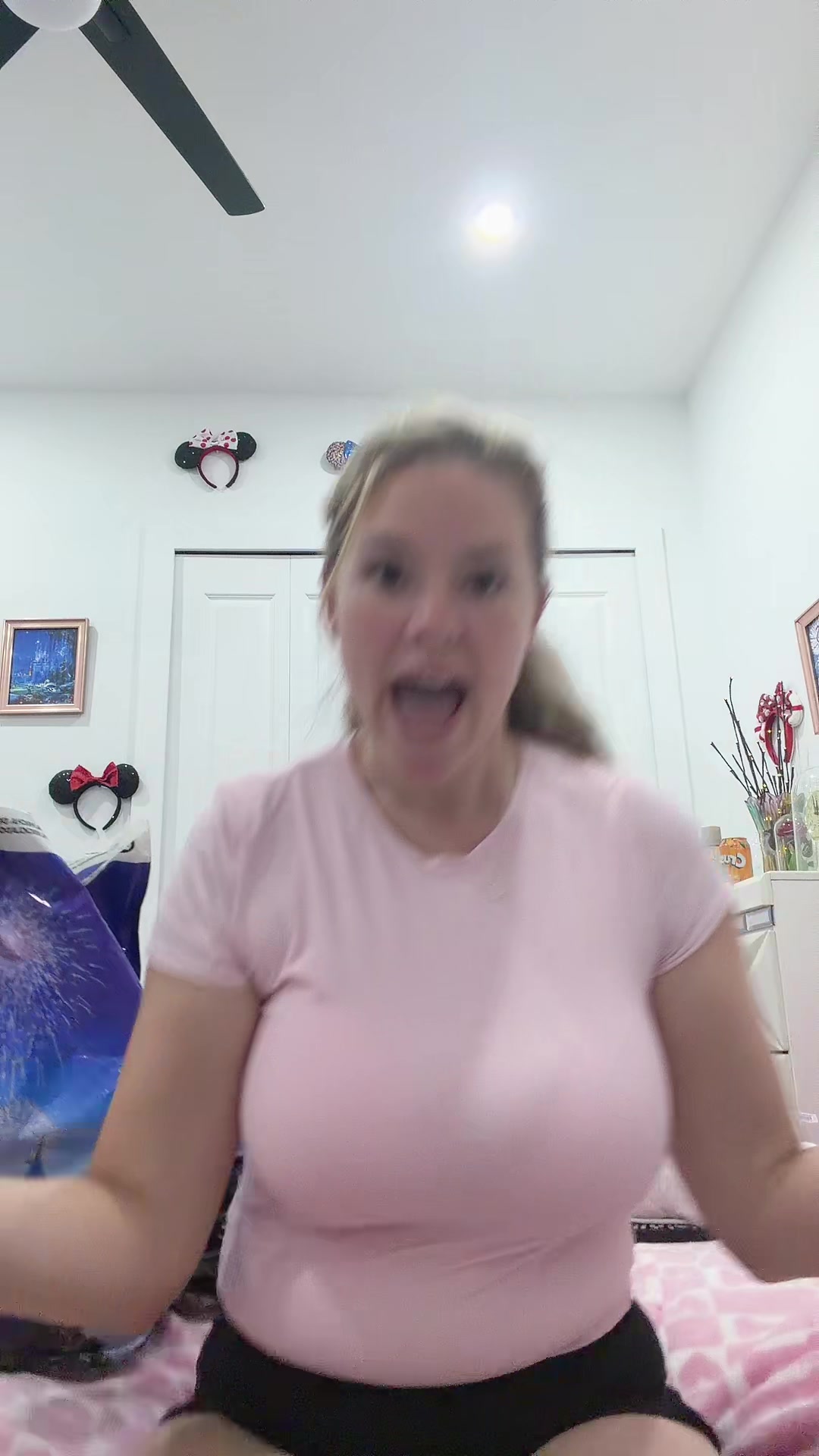 @disneypixie1026