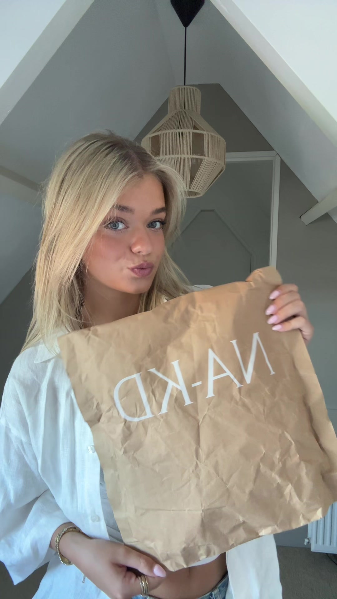 @naomi bassa