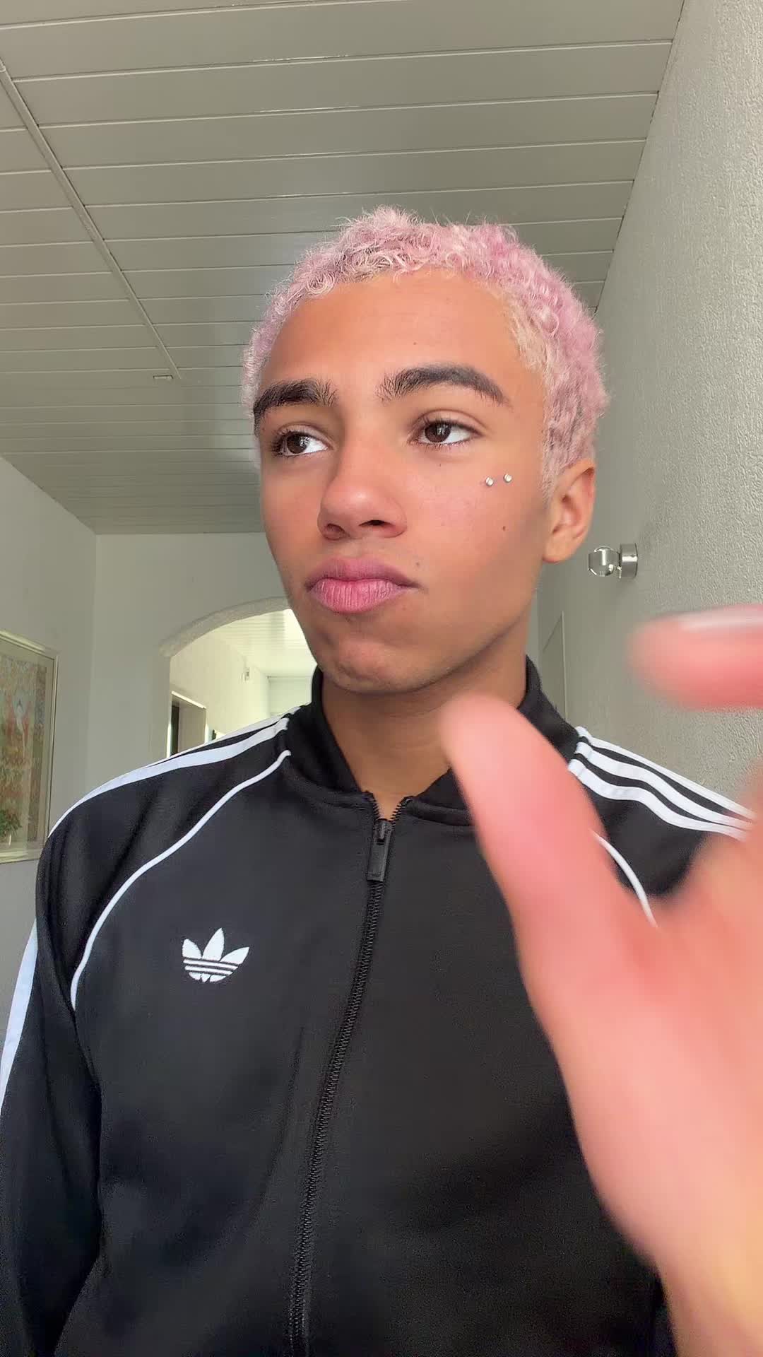 @Marlon