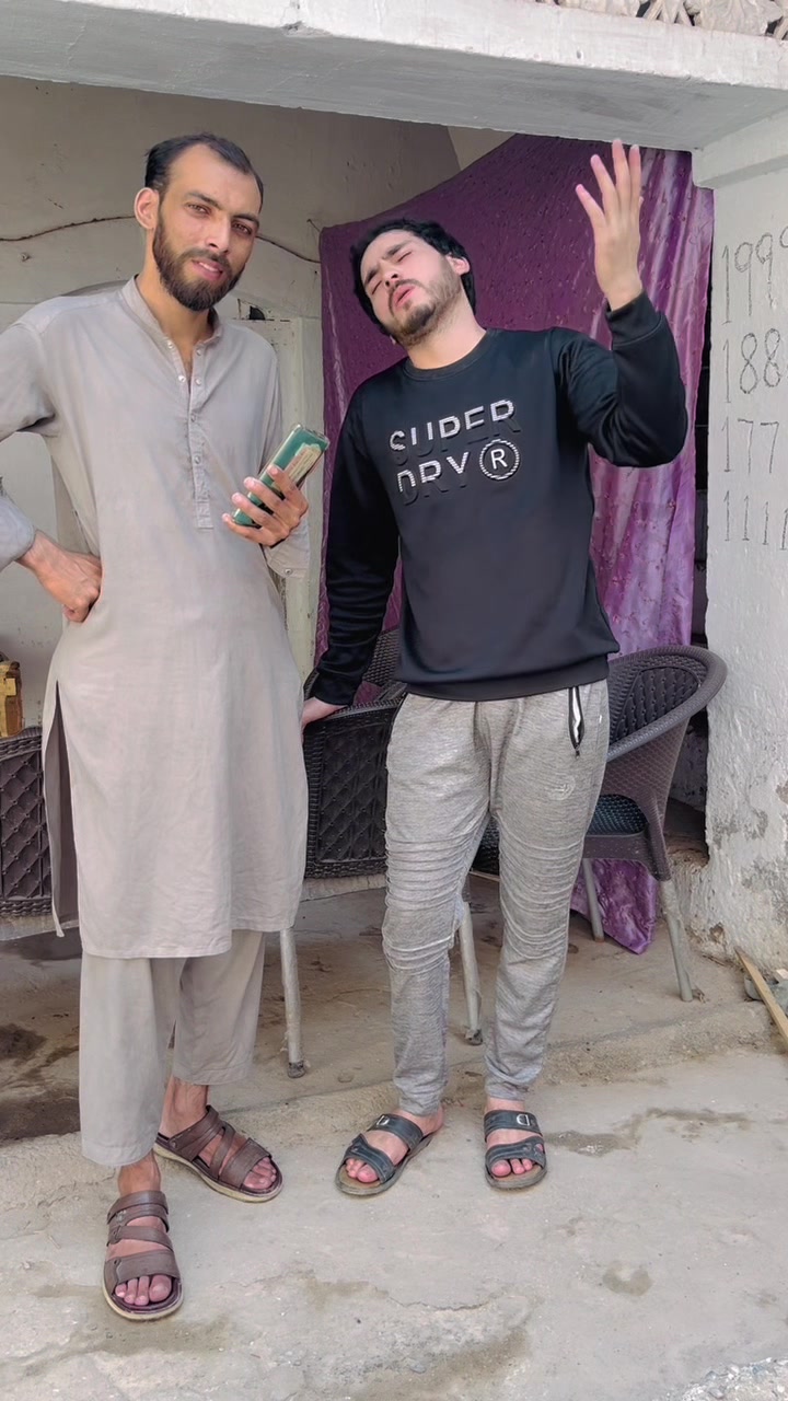 @hasnainshahi_27