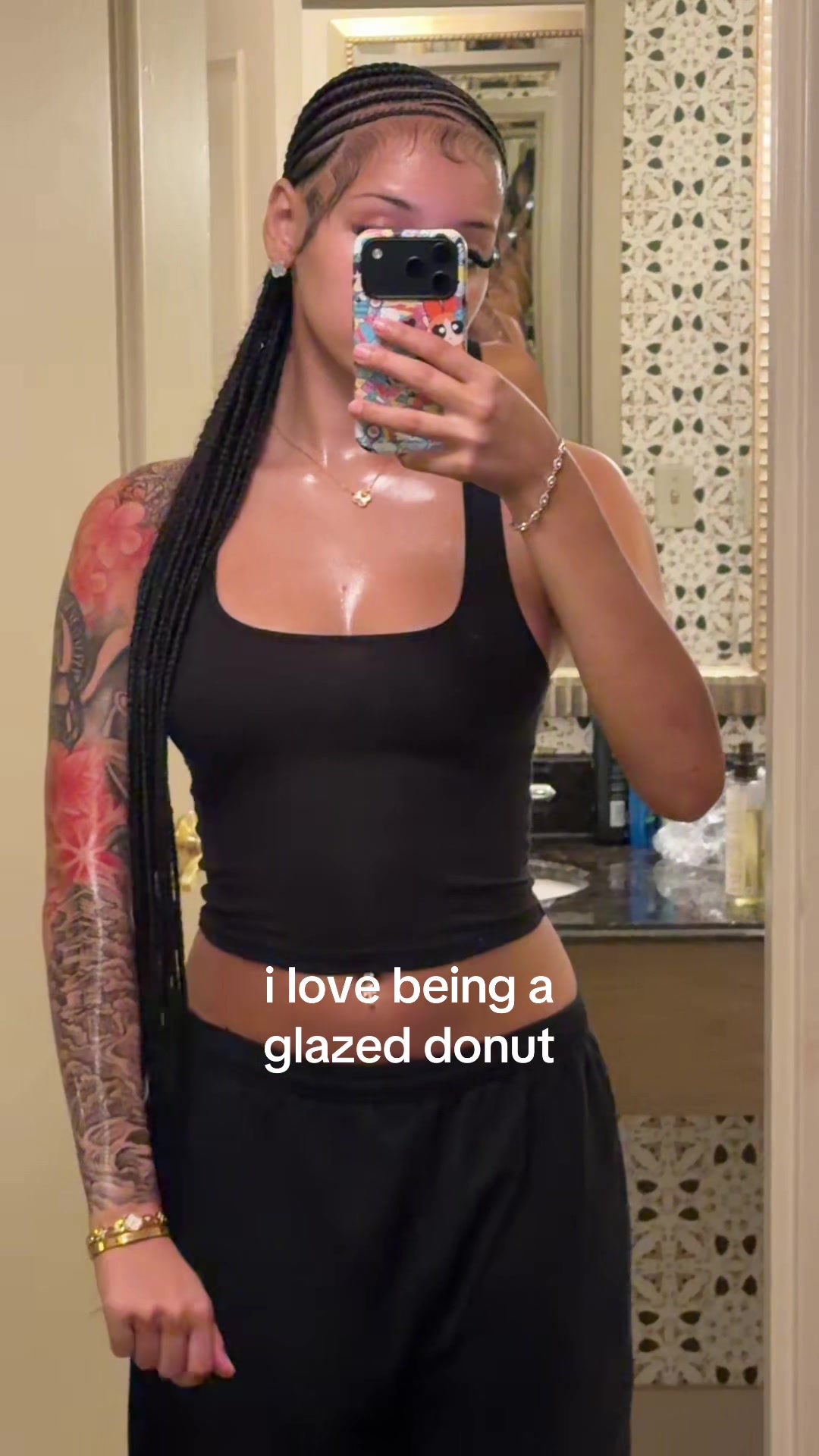 @ZOE ALEXANDRA