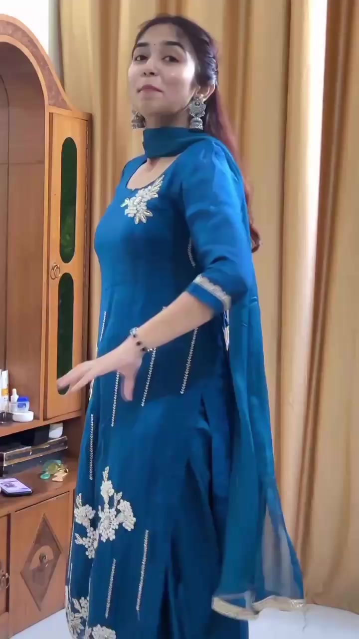 @🌹Muskan💙 Kumari💫