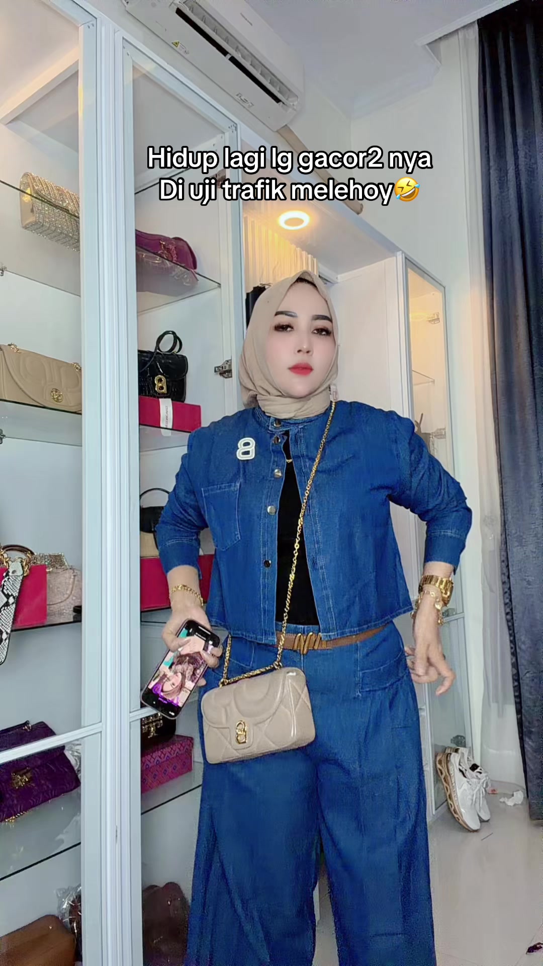 @Mellyanti_collection