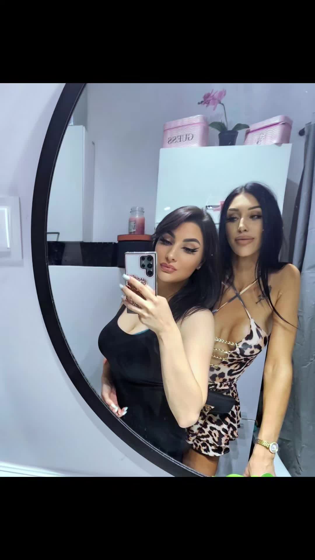 @Gosix99 🥰💥💋