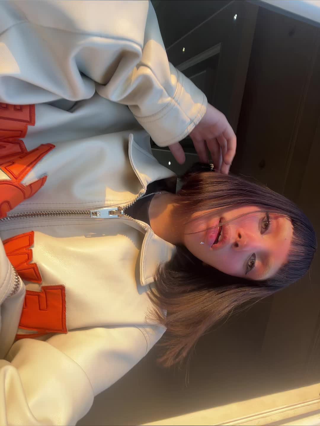 @Mahdiye🧟♀️