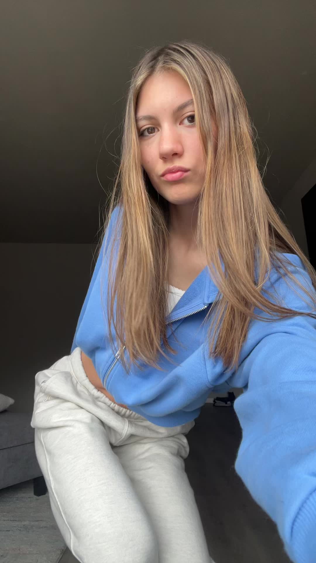 @theleahmae