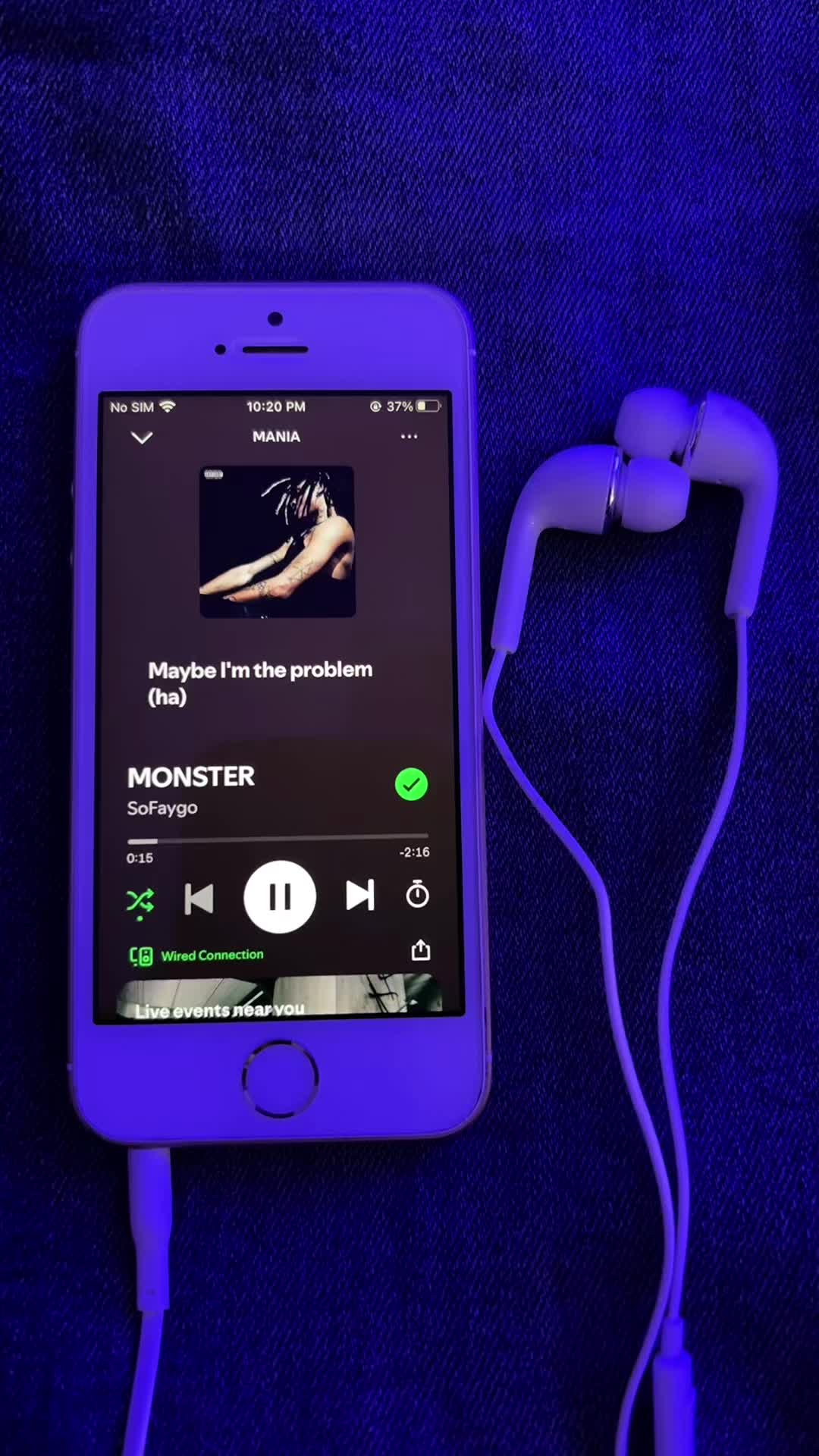 @𖣂