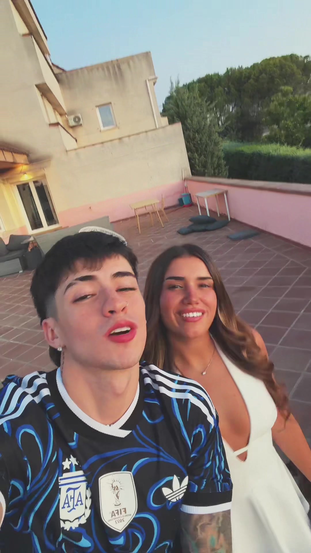 @Lautygram
