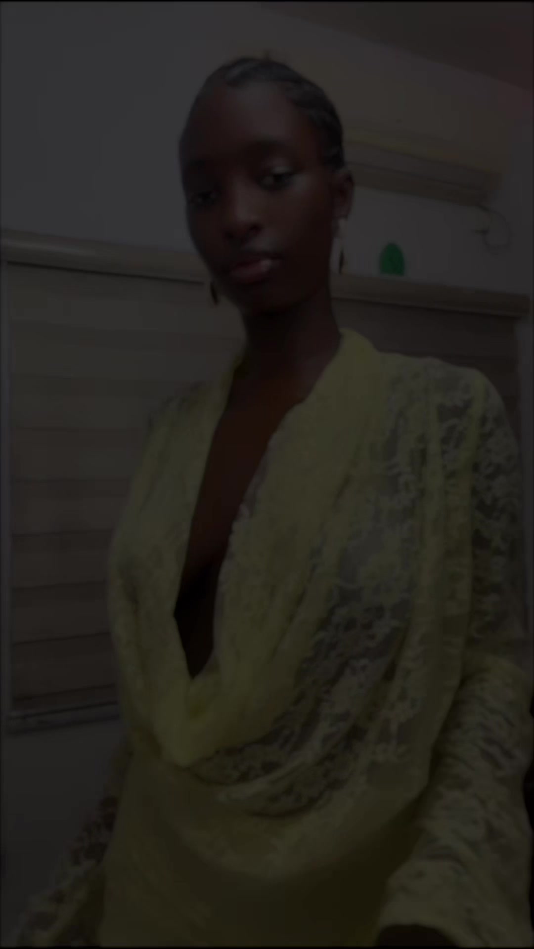 @Sarahblack