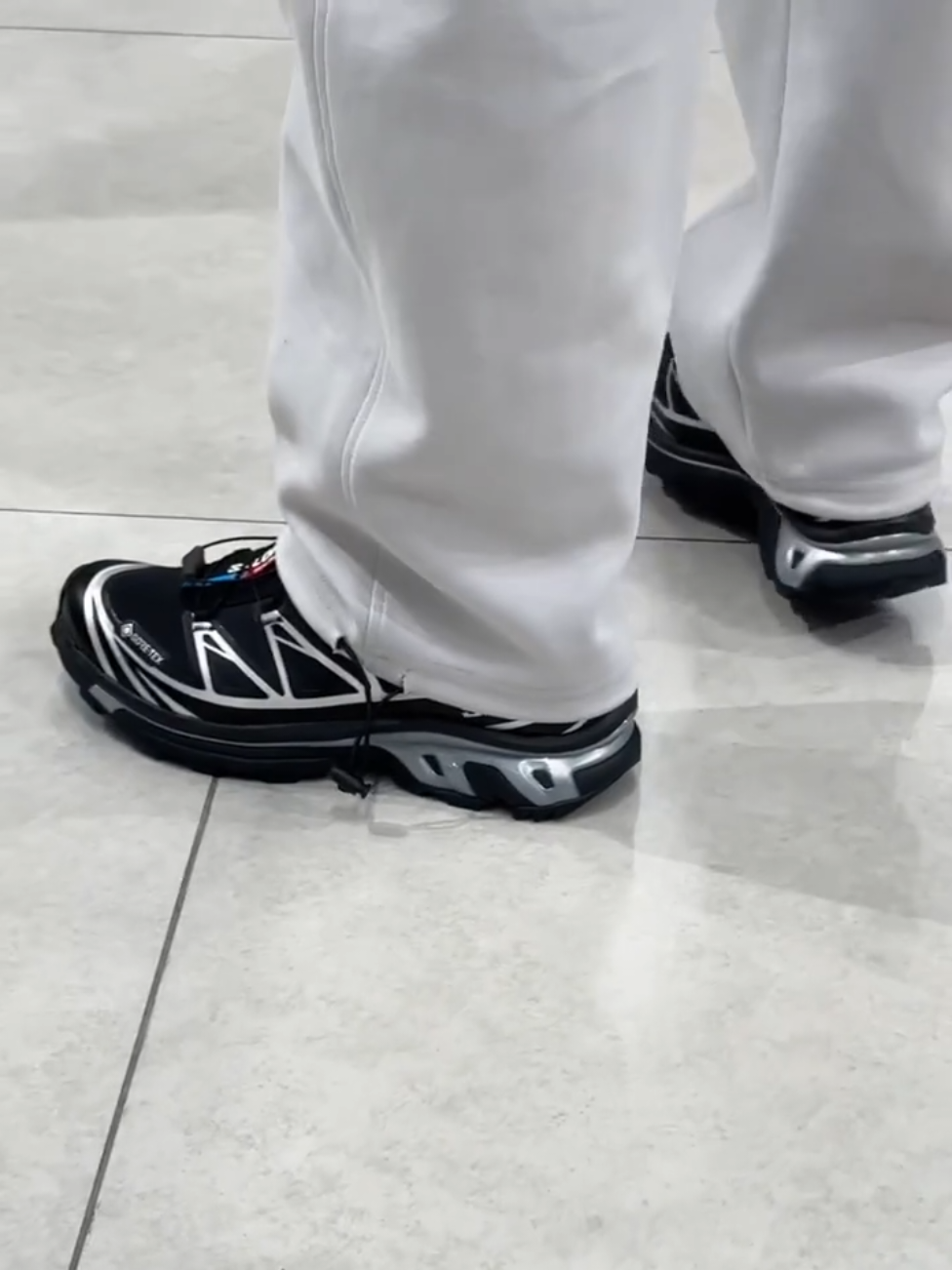 @𝙎𝙉𝙀𝘼𝙆𝙀𝙍𝙇𝘼𝙂𝙄