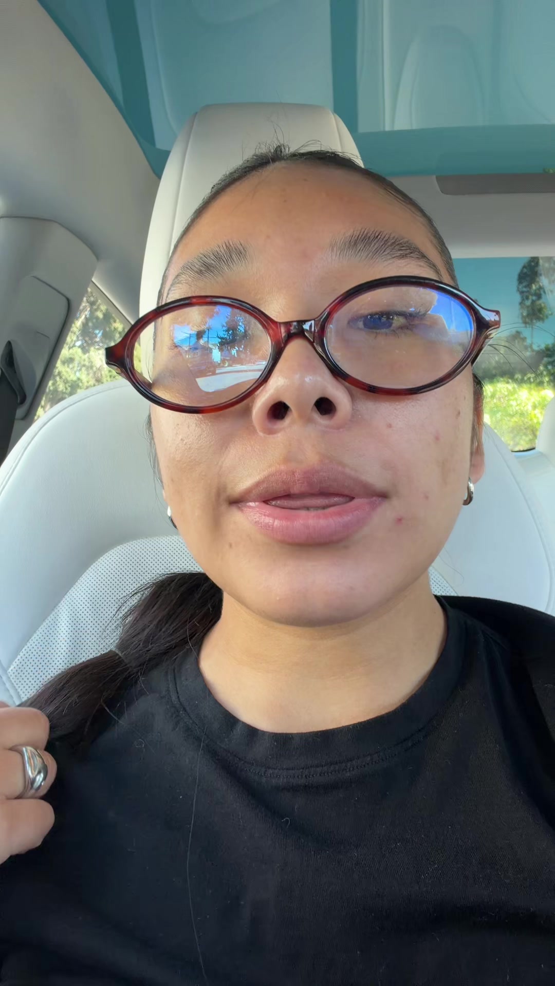 @__abyvillalobos_