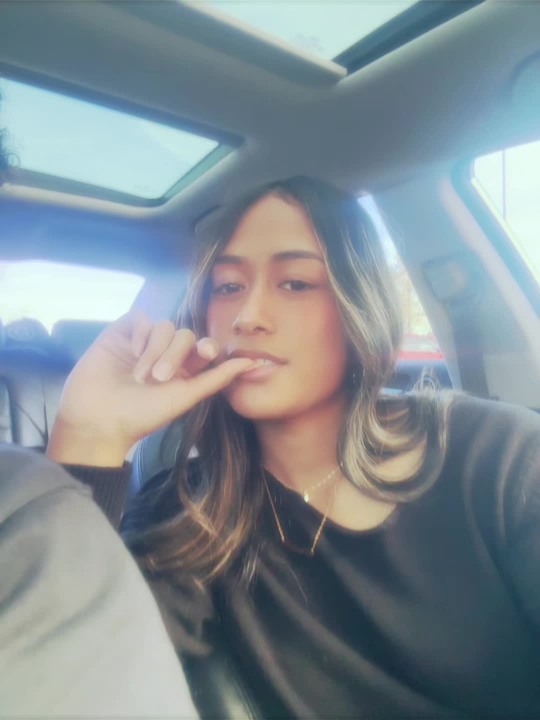 @whoisronice