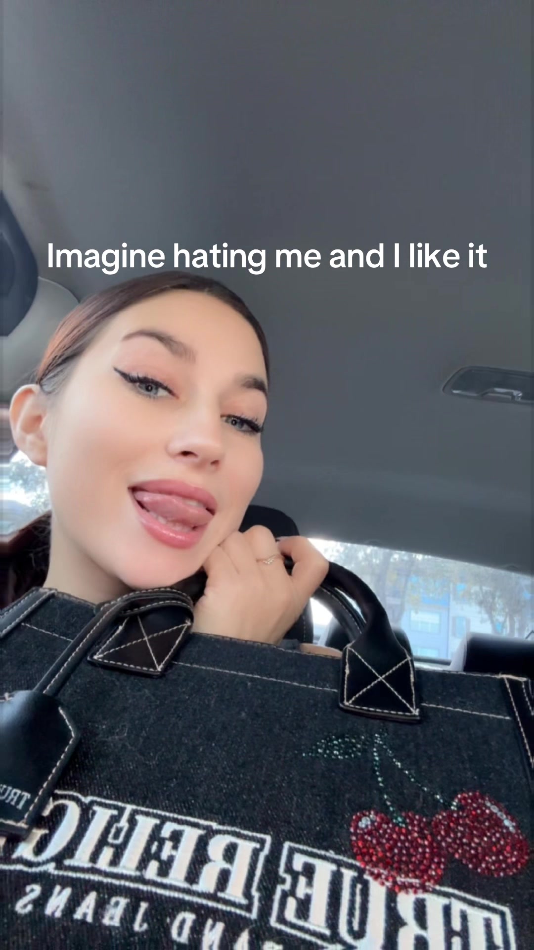 @Toxichoney