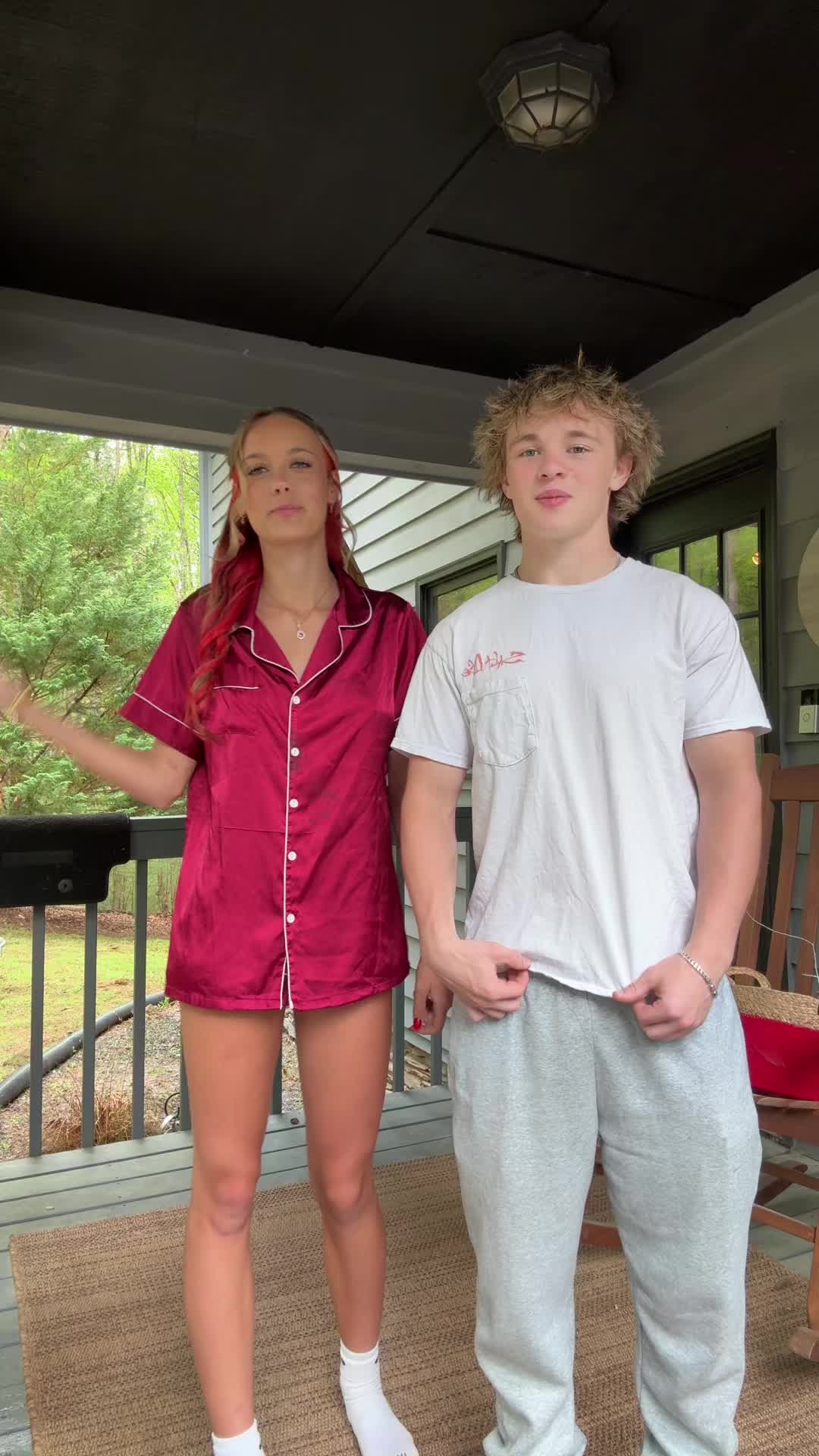 @Thomai