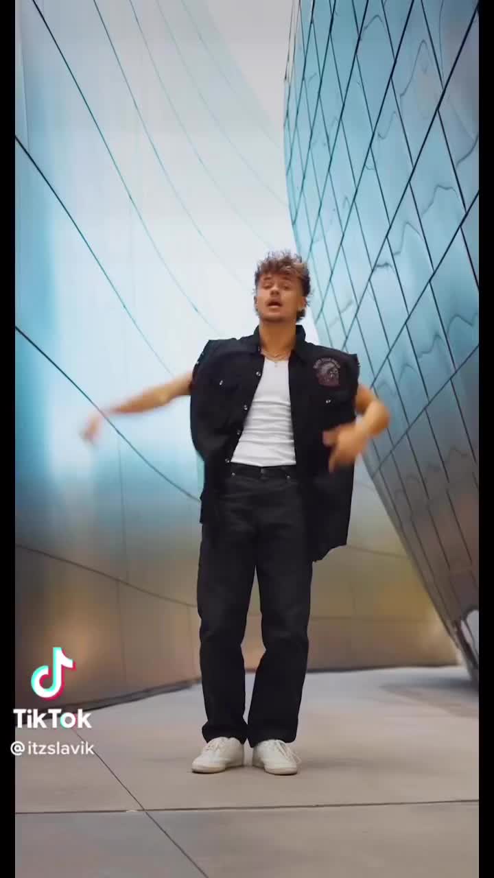 @Lili Moli