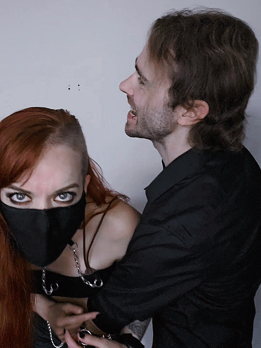 @_CorruptingAlice_