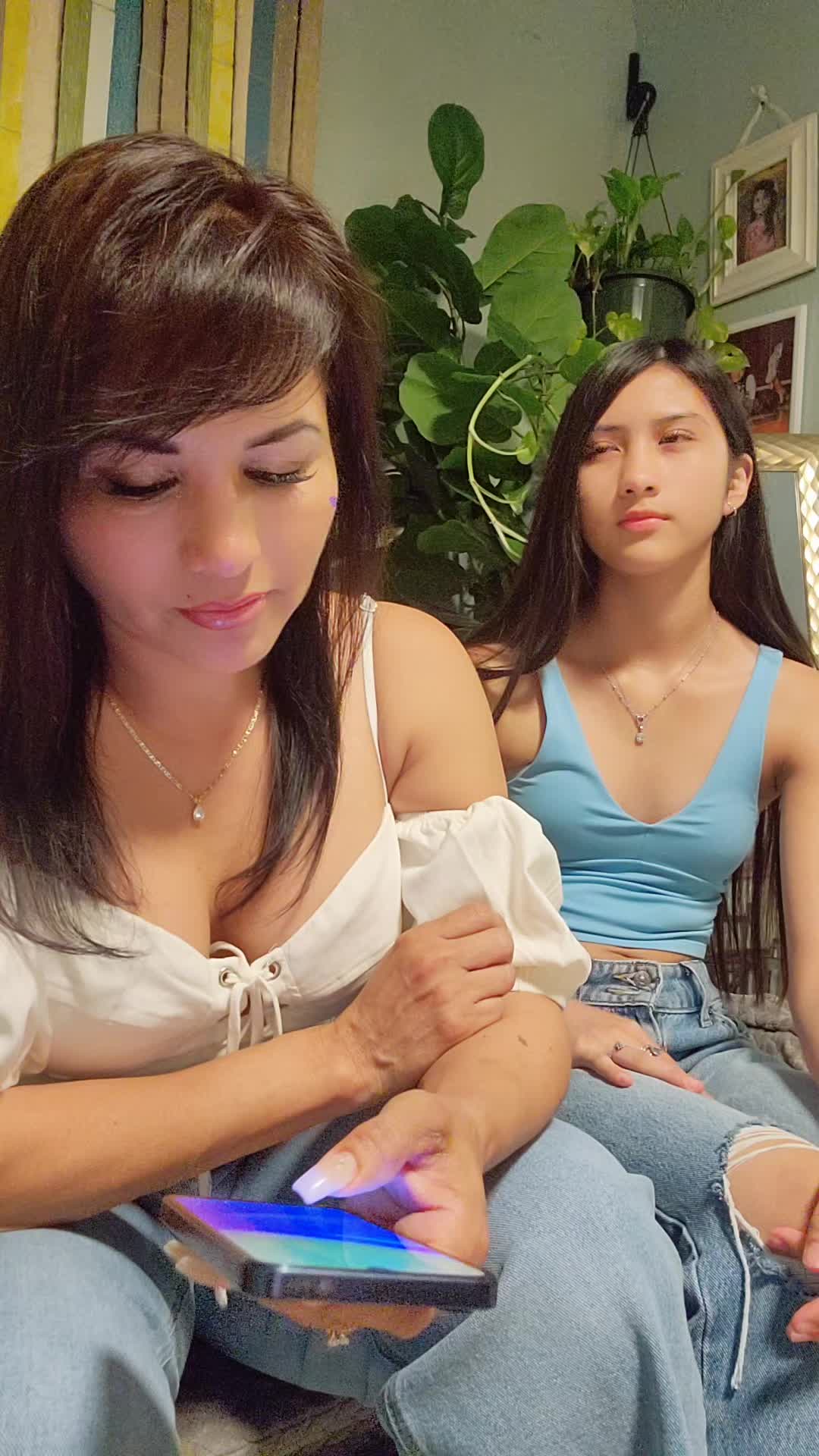 @lucyxsweet