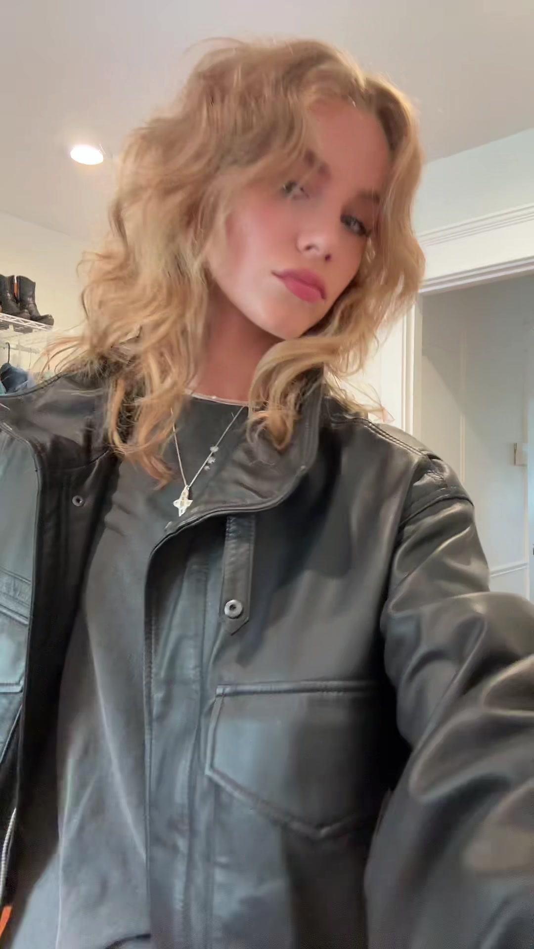 @anna
