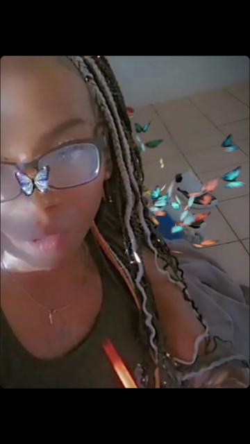 @itsamoni.j🪶