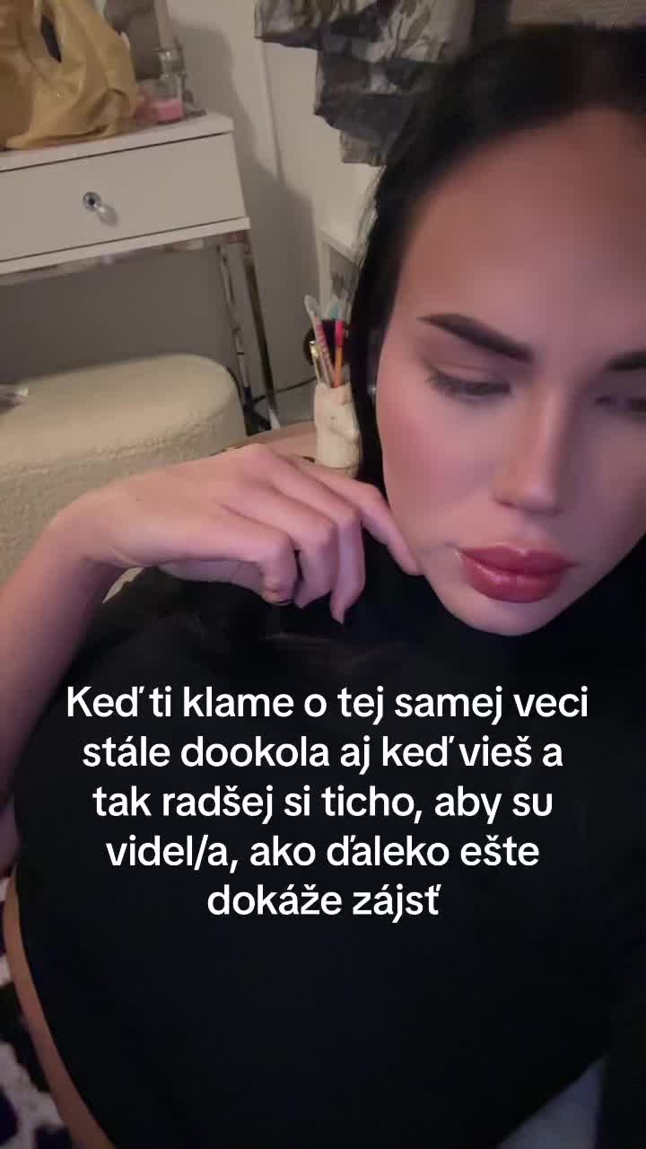 @Veronnia🖤
