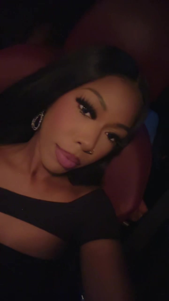 @dessyb