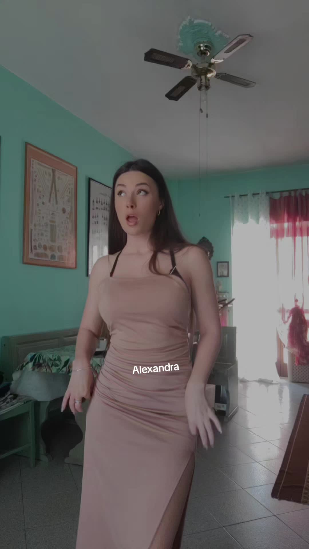 @Alexandra Palaghia