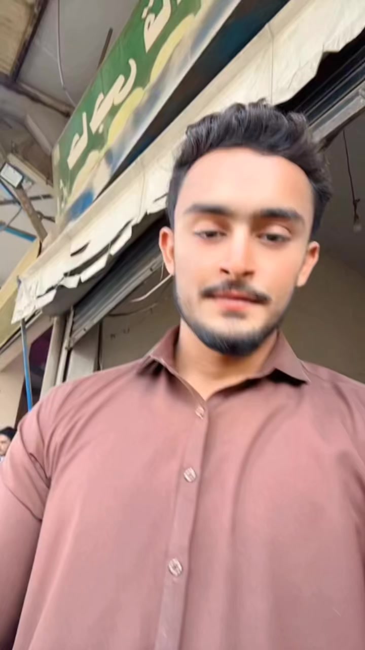 @𓆩🗿AWAIS RAجPUT🪽𓆪