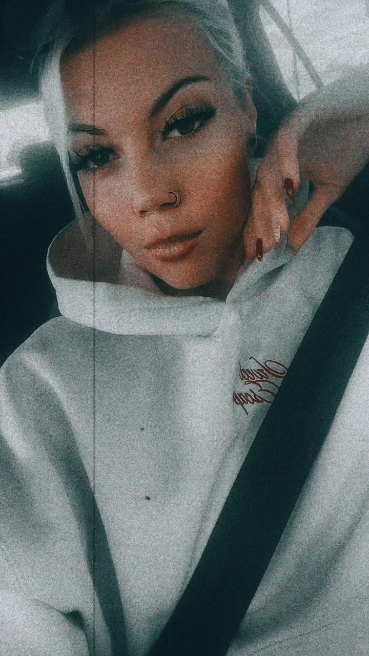 @Blondie.444
