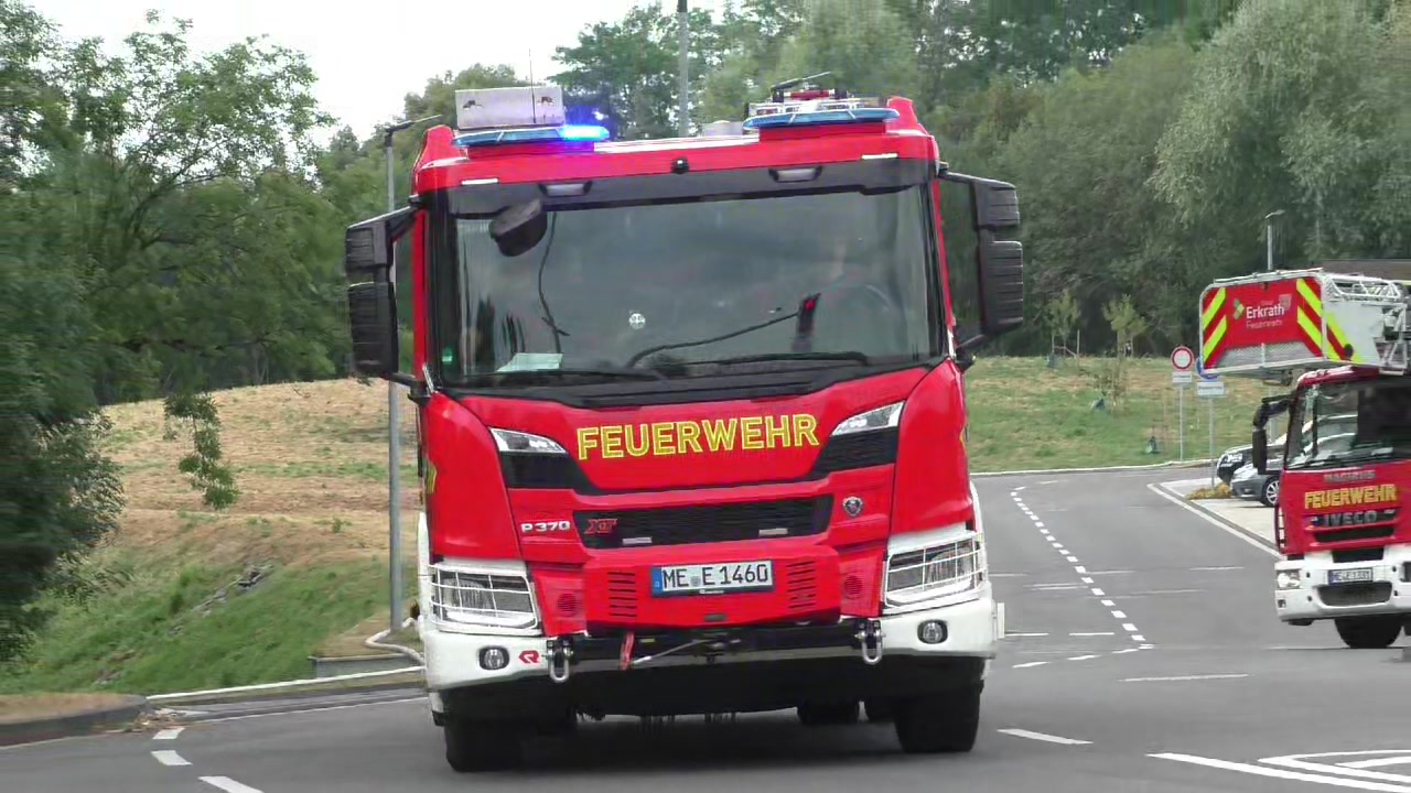 @Blaulicht_filmer_bw