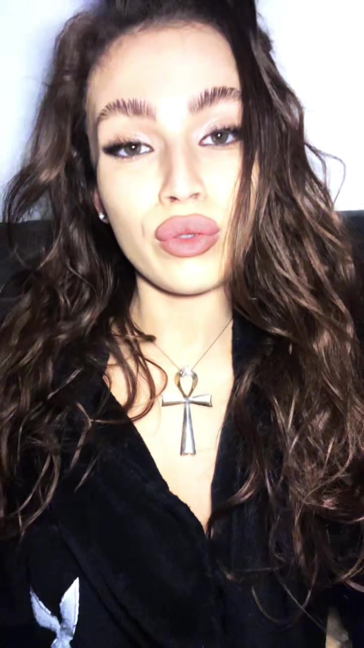@itsEceBaby
