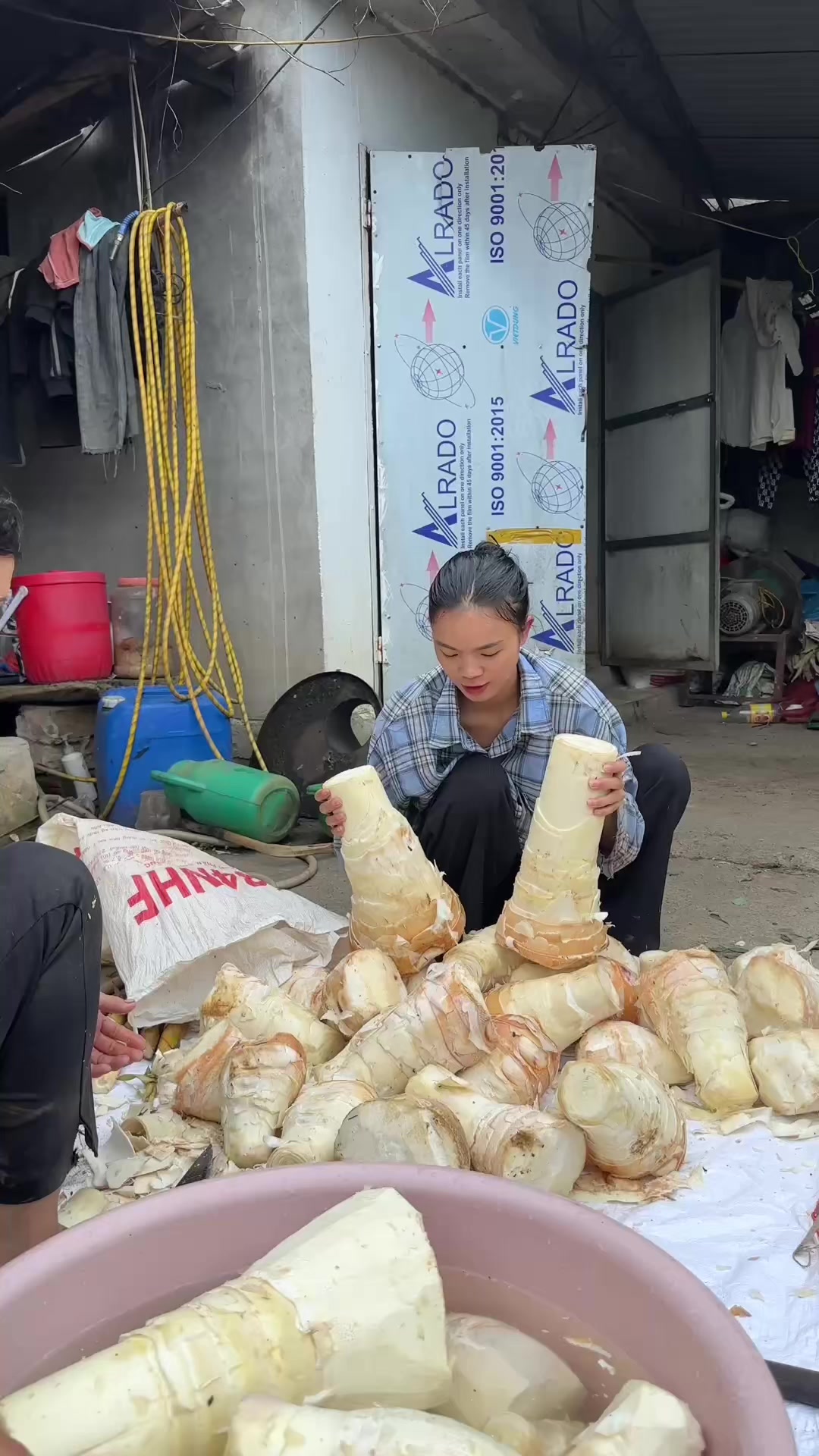 @Nhi Dao Đỏ