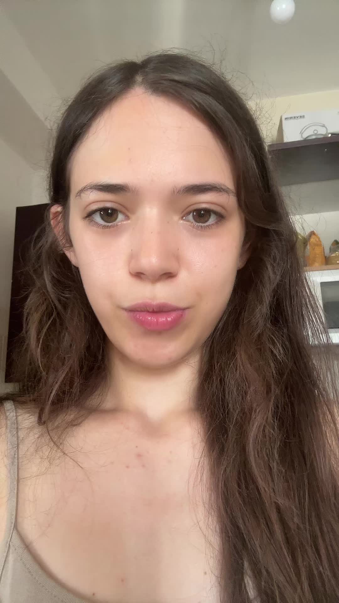 @outoffthecloudd