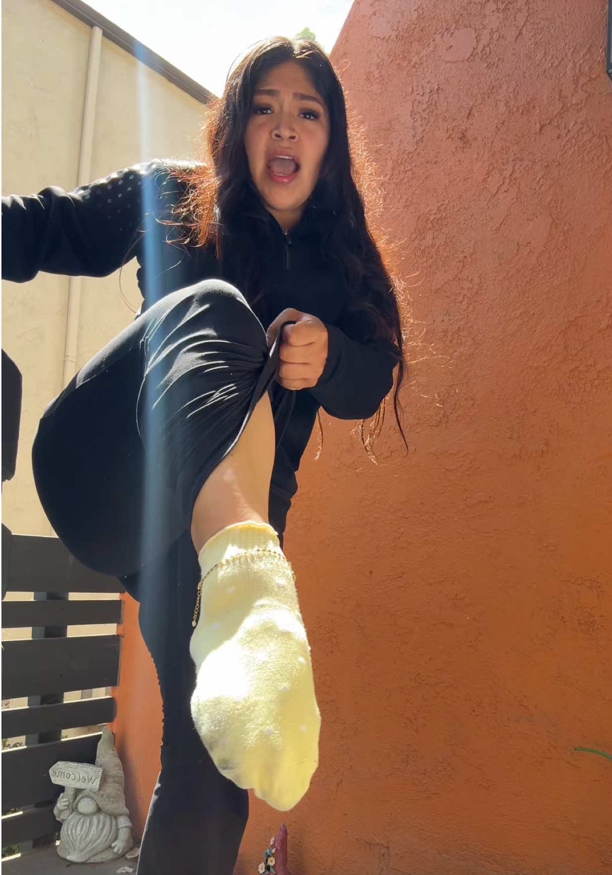 @liikeliz