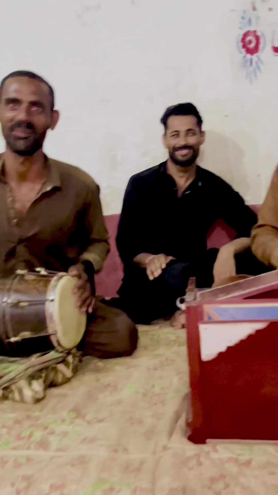 @𝐒𝐢𝐧𝐠𝐞𝐫𝑄𝑎𝑑𝑖𝑟𝐋ashari