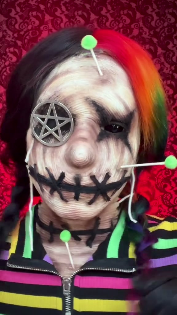 @caykeface | SFX Makeup Artist