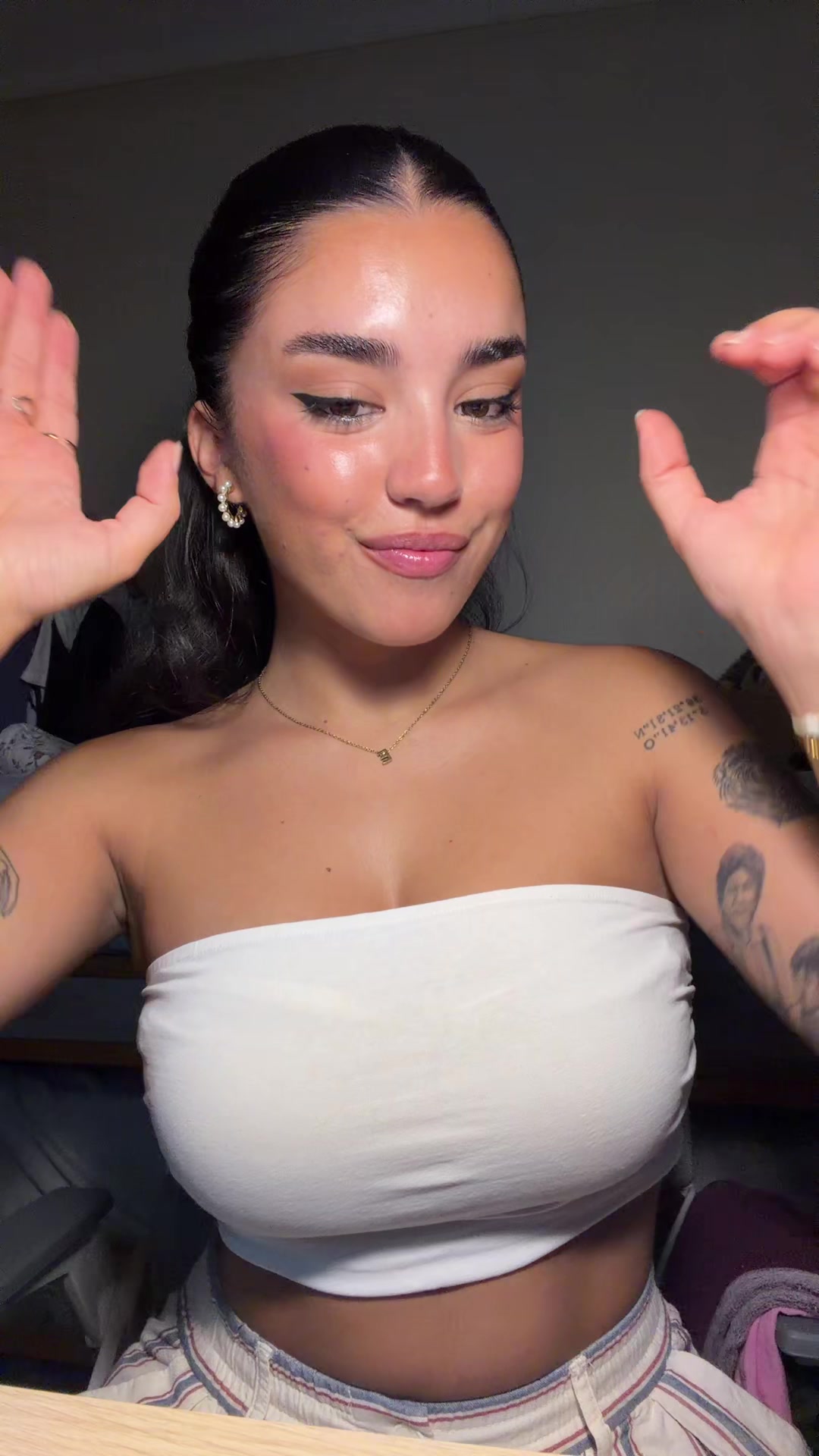 @Eva 111💥